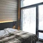 Kinos A Visit Huoneisto *